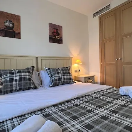 Marina House Apartment *